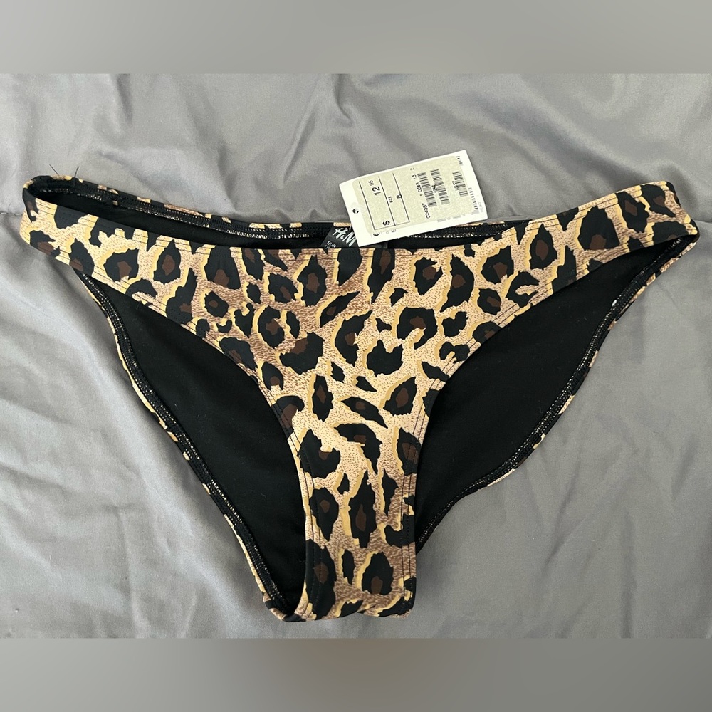 Bikini swim bottom